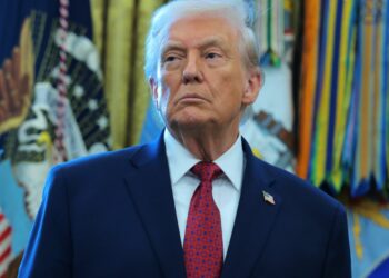 Trump redobla la presión y exige a Venezuela la devolución de activos petroleros