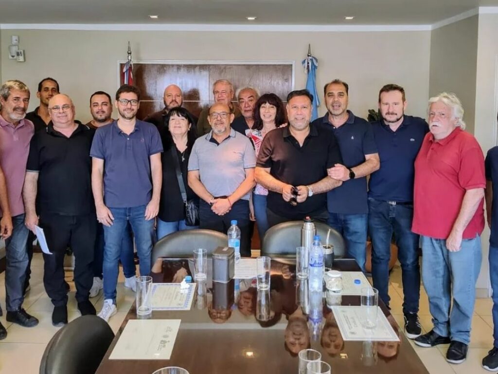 Gremios estatales de Córdoba rechazan aumentos en los aportes Gremios estatales de Córdoba rechazan aumentos en los aportes