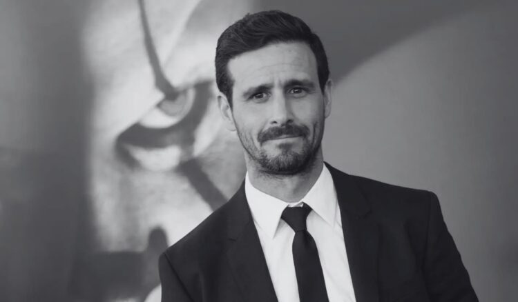 James Ransone. Reconocido por su papel de Ziggy Sobotka en “The Wire” y por participar en “It: Capítulo 2” y “Sinister”, dejó una carrera marcada por personajes complejos y versátiles.