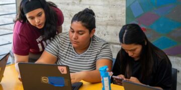 La Municipalidad acerca la universidad a los barrios Campo de la Ribera, Villa Allende Parque y Nicolás Avellaneda.