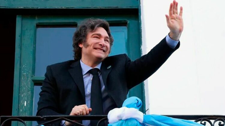 Javier y Karina Milei encabezarán en Córdoba una nueva parada del “Tour de la Gratitud”, donde agradecerán el apoyo de los votantes y reforzarán la presencia territorial de La Libertad Avanza.