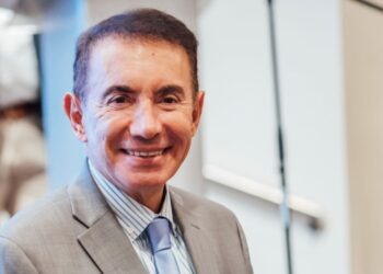 Domingo Sesin vuelve a presidir el Tribunal Superior