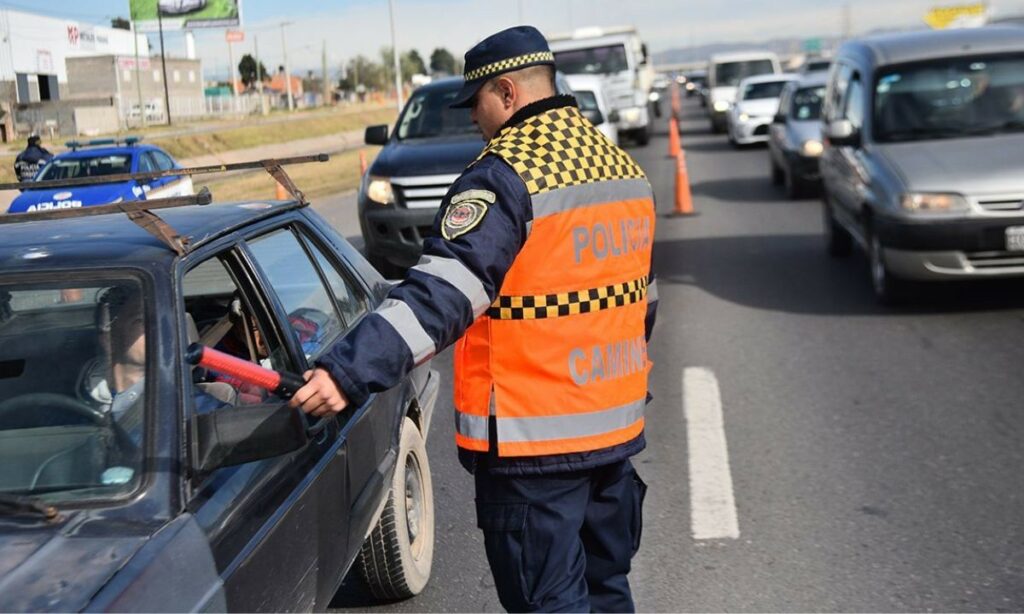 La nueva norma ya rige tras su publicación en el Boletín Oficial. transito