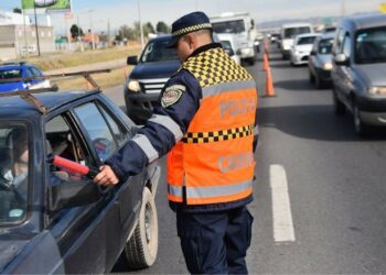 La nueva norma ya rige tras su publicación en el Boletín Oficial. transito