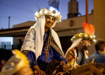 La Carroza de Reyes Magos vuelve a recorrer el centro de Alta Gracia
