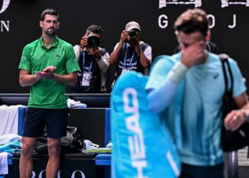 Abierto de Australia: Djokovic pasó a semis por el abandono de Musetti y enfrentará a Sinner