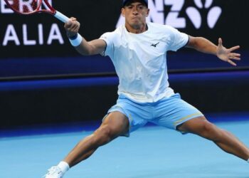 Báez no pudo con Darderi y se despidió del Abierto de Australia