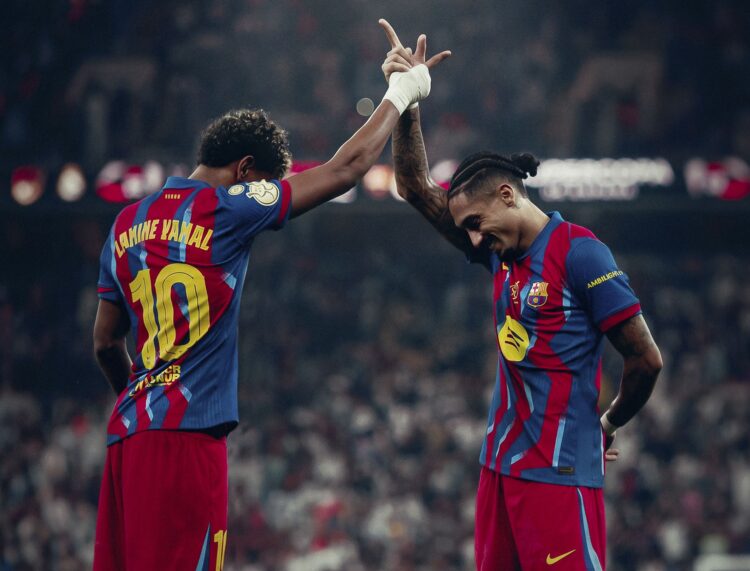 Lamine Yamal y Raphinha, figuras del conjunto culé.