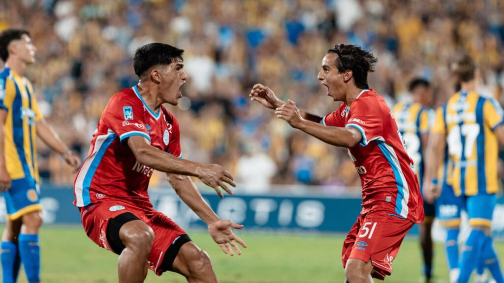 Belgrano perdía por la mínima y en una ráfaga venció a Rosario Central 2-1