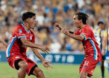 Belgrano perdía por la mínima y en una ráfaga venció a Rosario Central 2-1