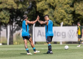 Belgrano: victoria ante Defensa y Justicia con doblete de “Uvita” Fernández