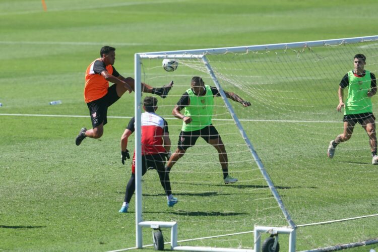 El albirrojo mantendrá un esquema de doble turno hasta el viernes.