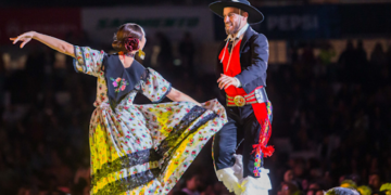 Con 4.000 jinetes, 180 delegaciones y dos lunas de alto impacto, Cosquín pone en marcha su 66ª edición