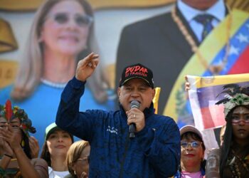 Diosdado Cabello anunció un endurecimiento de los controles policiales en Caracas