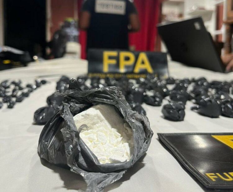 El punto de venta funcionaba bajo la modalidad de “kiosco” dentro de una vivienda.