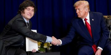 EE.UU. busca un acuerdo con Argentina por inmigrantes deportados EE.UU. busca un acuerdo con Argentina por inmigrantes deportados