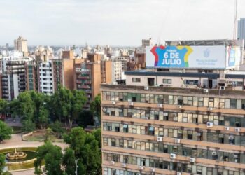 El Municipio destacó subas moderadas y descuentos por pago anticipado para 2026.