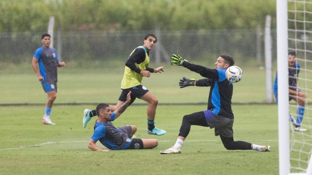 El Pirata igualó y goleó en sus pruebas contra Estudiantes de Río Cuarto