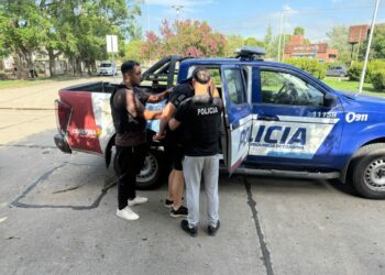 Fotografía del allanamiento realizado en Villa María.