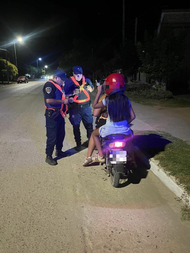 Fotografías del operativo preventivo en la localidad de Villa de Soto