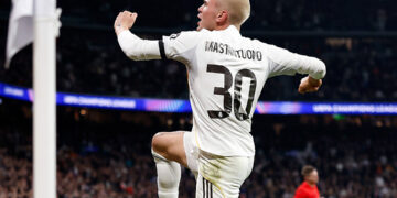 Goles de Romero y Mastantuono en la vuelta del certamen