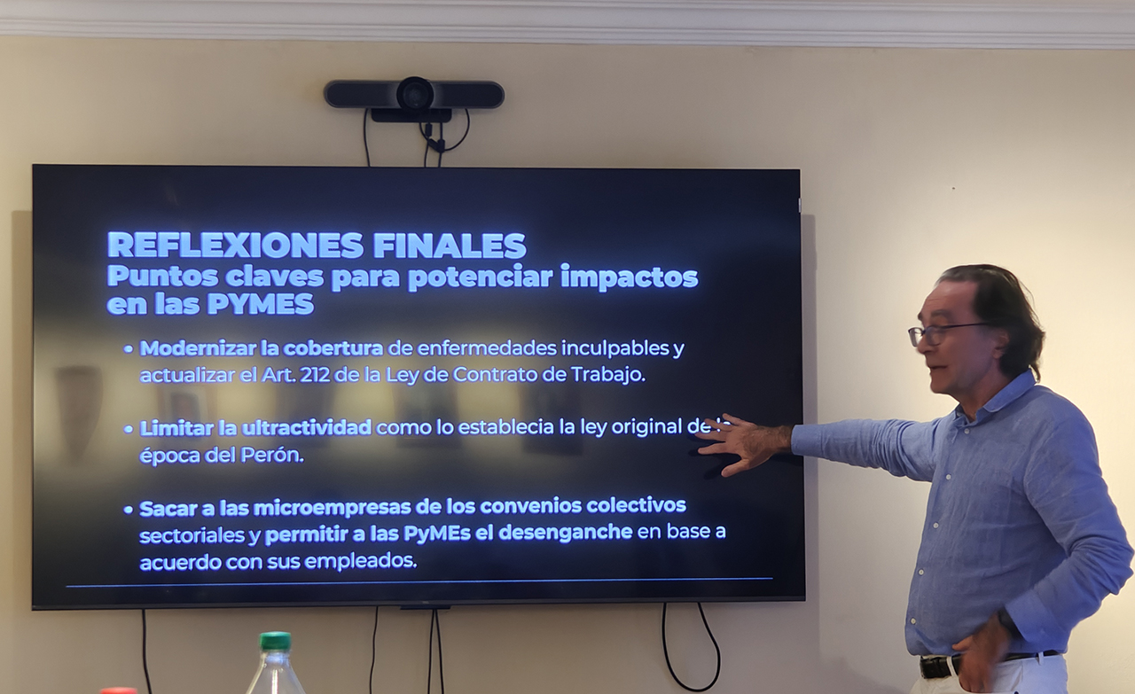 Las cinco propuestas del IERAL para mejorar la Ley de Reforma Laboral El informe destaca cinco propuestas para mejorar el proyecto de ley.