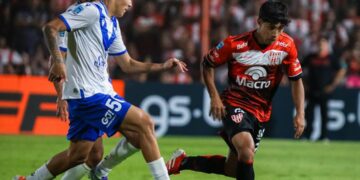 Instituto perdonó y Vélez lo castigó en el final Instituto perdonó y Vélez lo castigó en el final