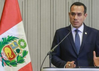 Investigan al presidente de Perú por tráfico de influencias