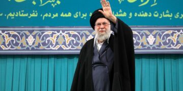 Jamenei responsabilizó a Trump por las protestas en Irán