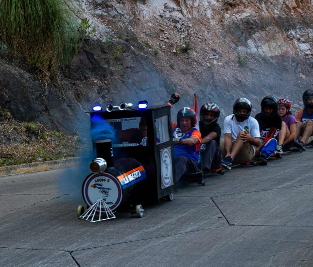 Ingenio y velocidad en la sierra: el Karting a Rulemanes vuelve a copar Río Ceballos