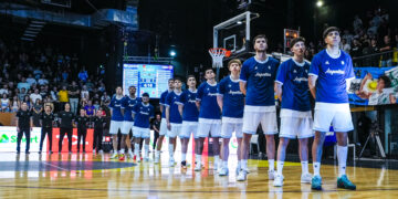 La Selección Argentina regresa a Buenos Aires para defender la punta