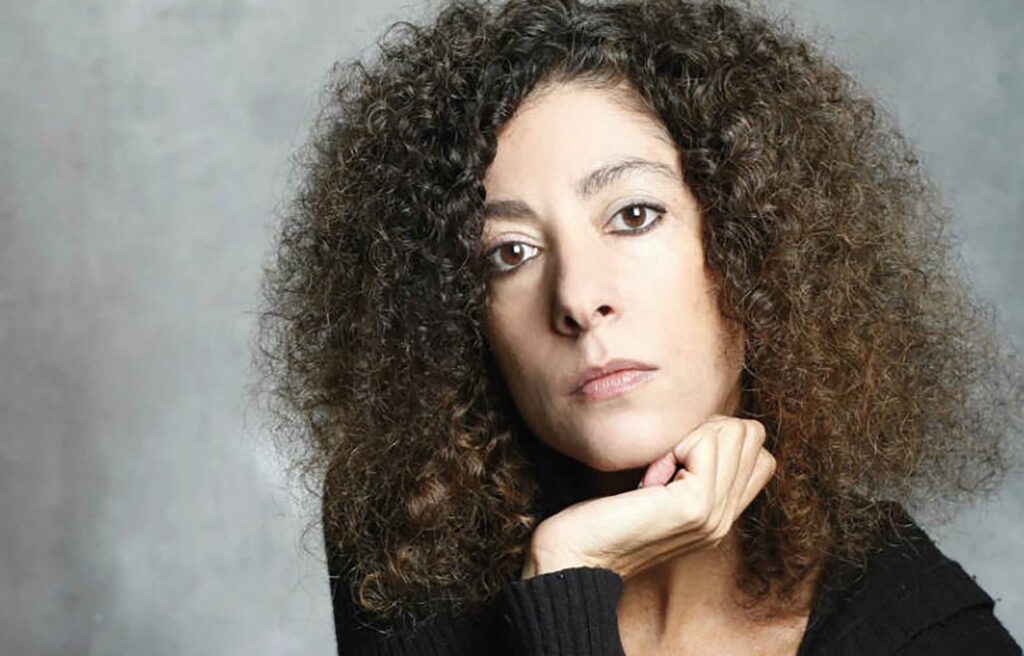 Escribir contra el ruido: Leila Guerriero y el oficio de mirar