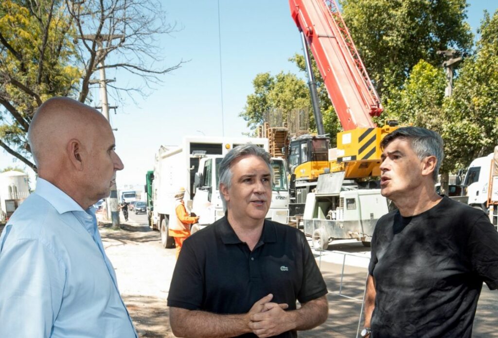 Volvió Llaryora y visitó la obra del nudo vial de la ruta 36