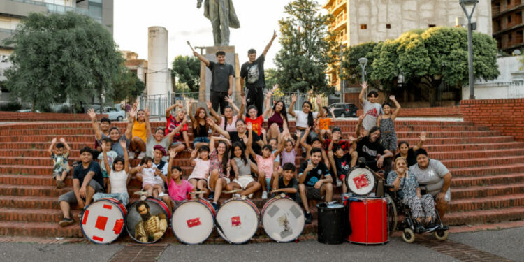 Los Infernales, nacidos en Güemes, serán parte del corso “Plazas en Carnaval”.
