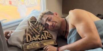 Luciano Benavides celebró su primer Dakar en casa