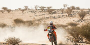 Luciano Benavides recuperó la cima y Cavigliasso festejó la etapa