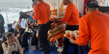 Naufragio en Filipinas deja 15 muertos y más de 100 desaparecidos