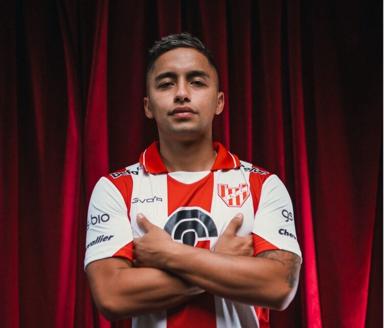 Nicolás Guerra llega para dosificar el ataque de la Gloria.