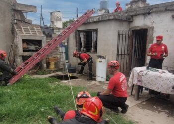 Ocurrió este sábado en horas del mediodía en calle Congreso 5800 de barrio Villa El Libertador.