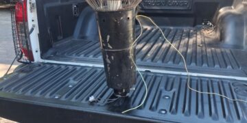 Sustrajo un farol del cementerio San Jerónimo, quedó filmado y fue detenido Procedimiento en Bº Alto Alberdi