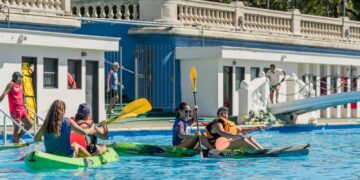 Actividades deportivas gratuitas para personas con discapacidad: dónde y cómo participar Propuestas accesibles en piletas y polideportivos de la ciudad.