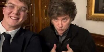 Se conoció un documento secreto firmado entre Hayden Davis y Milei