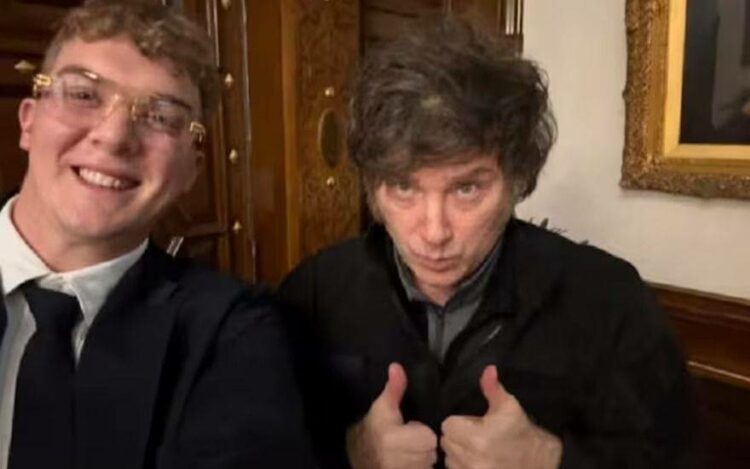 El presidente, Javier Milei, junto al empresario,  Hayden Davis.