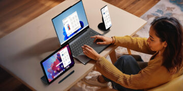 Cómo funciona el sistema para usar el celular en la computadora, tablet o TV