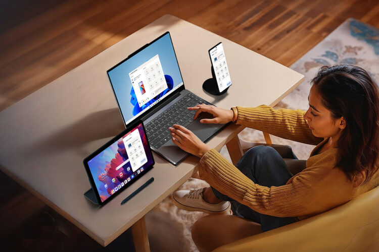 Cómo funciona el sistema para usar el celular en la computadora, tablet o TV Ahora es posible controlar el celular desde una PC.