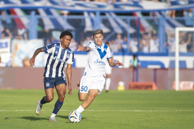 Talleres lo desaprovechó y Vélez no perdonó: el Matador cayó 2-1 El Matador jugó un buen partido pero regresa de Buenos Aires con las manos vacías.