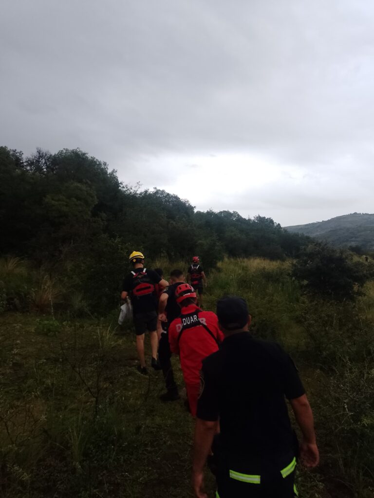 Asistencia en el Río Tanti.