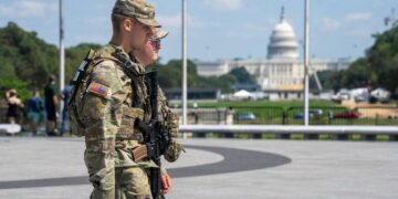 Trump anunció que retirará a la Guardia Nacional de tres ciudades