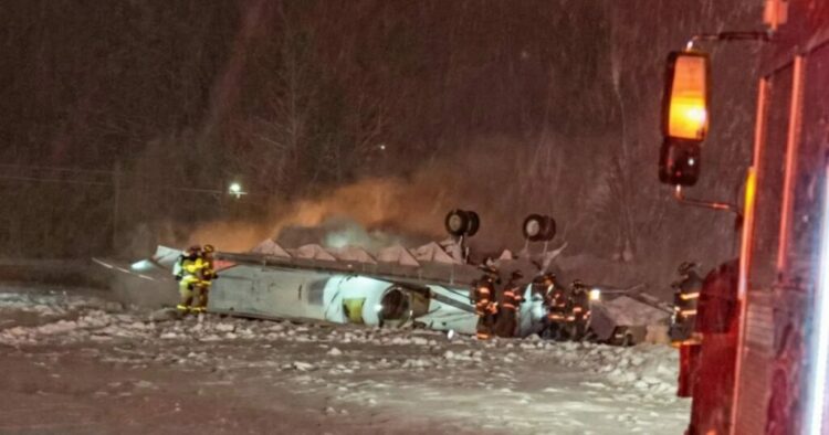 El avión, un Bombardier Challenger 600, se estrelló al despegar.