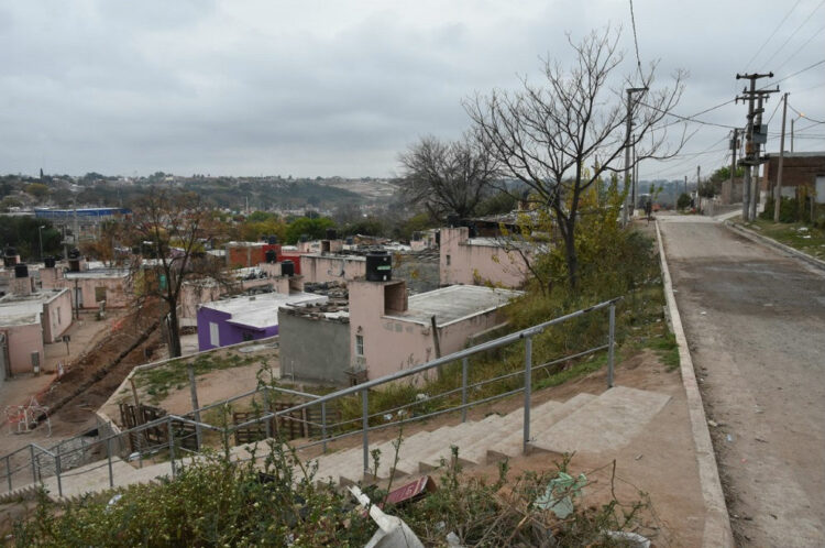 Un hombre falleció al chocar mientras huía con una moto robada moto